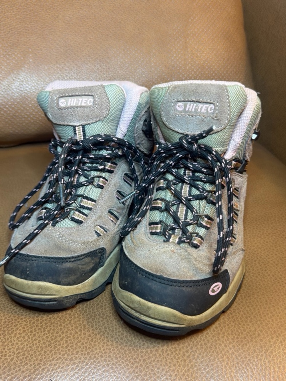 Hi-Tec Women's Hiking Boots in tan and pink